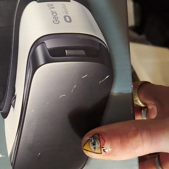 Oculus powered Samsung gear VR - Picture 2 of 4